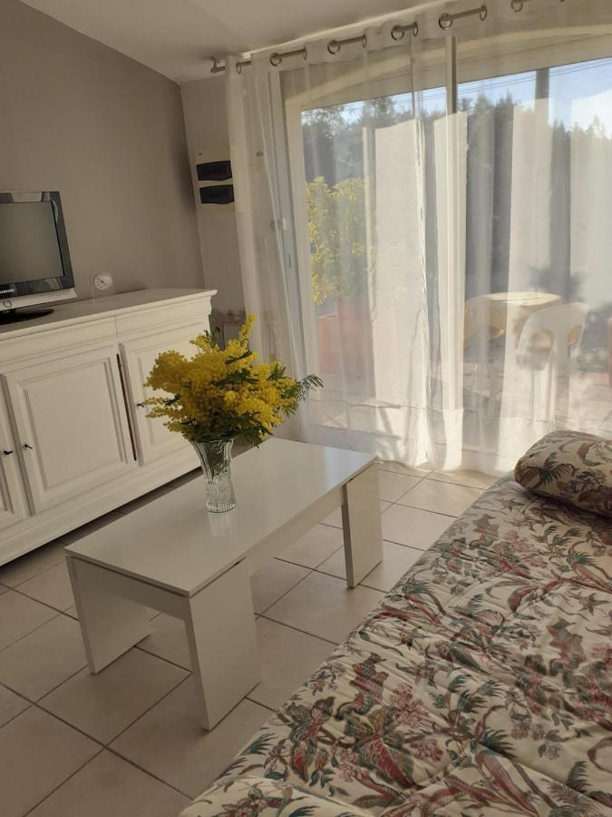 Studio Les Olivades Villa Arlés Exterior foto